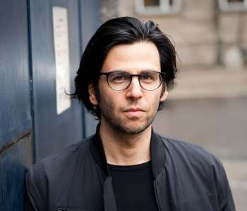 Image of the author Deniz Utlu.